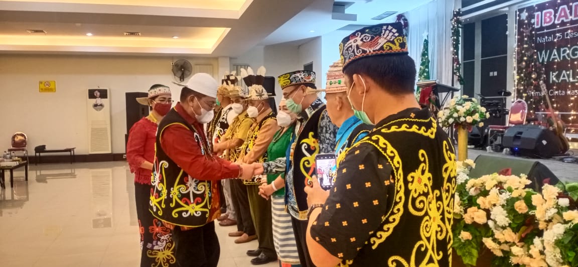 Ibadah Syukur Pasca Natal dan Tahun Baru Jadi Rutinitas Warga Dayak Kenyah di Kaltim