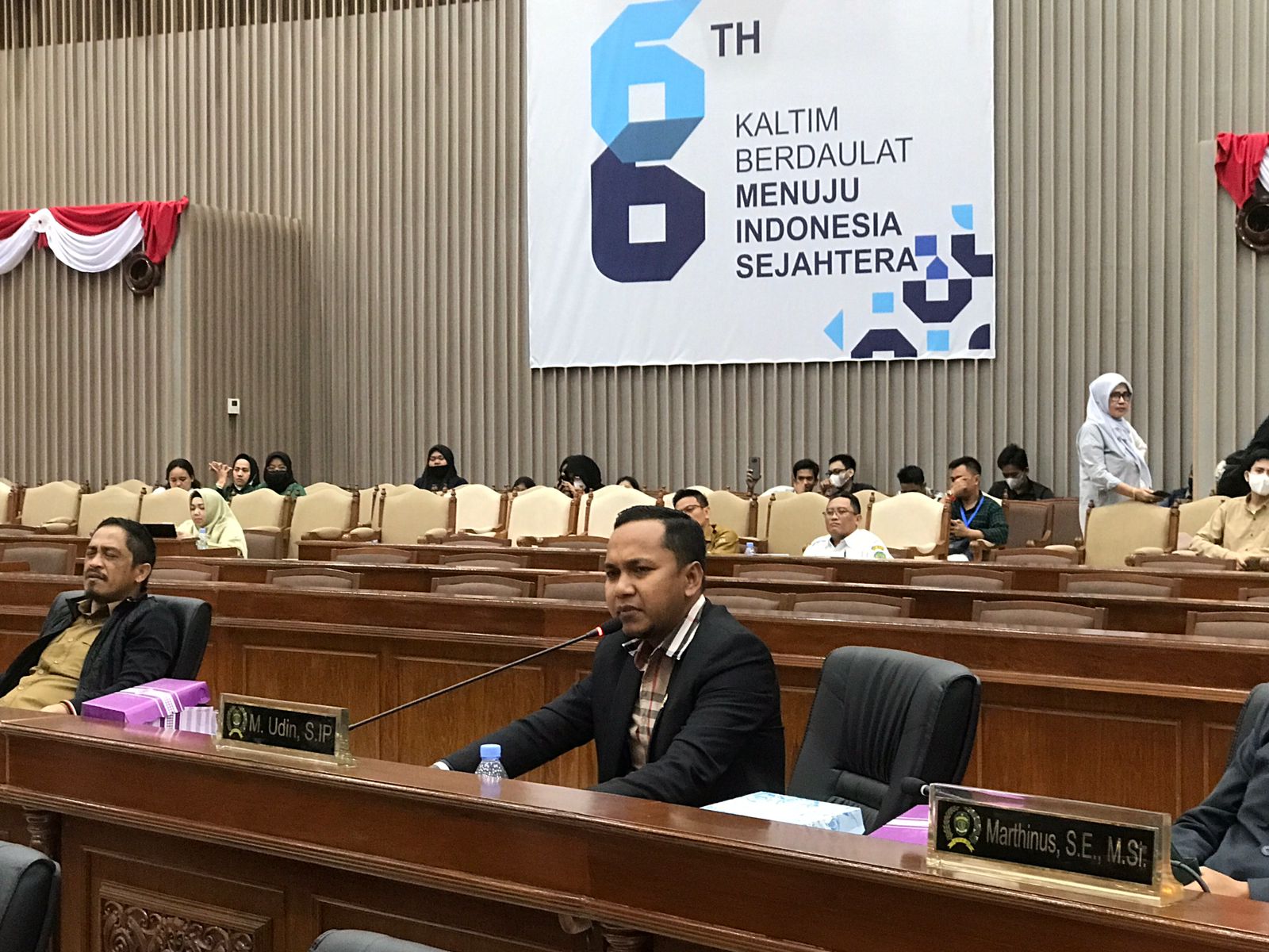 Pansus IP DPRD Kaltim Sampaikan Hasil Temuan Inspeksi Mendadak dalam Rapat Paripurna