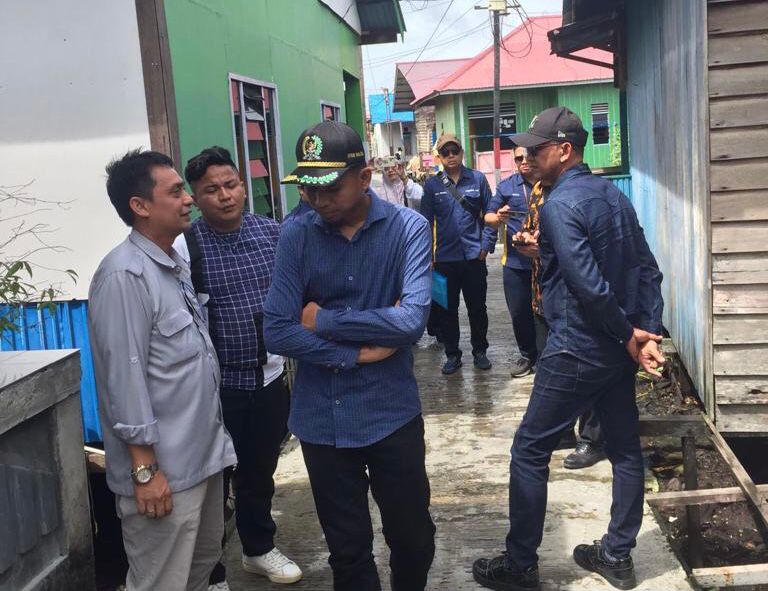 Ketua Pansus LKPJ Turun Langsung Gelar Uji Petik Program Perbaikan RTLH di Kota Bontang