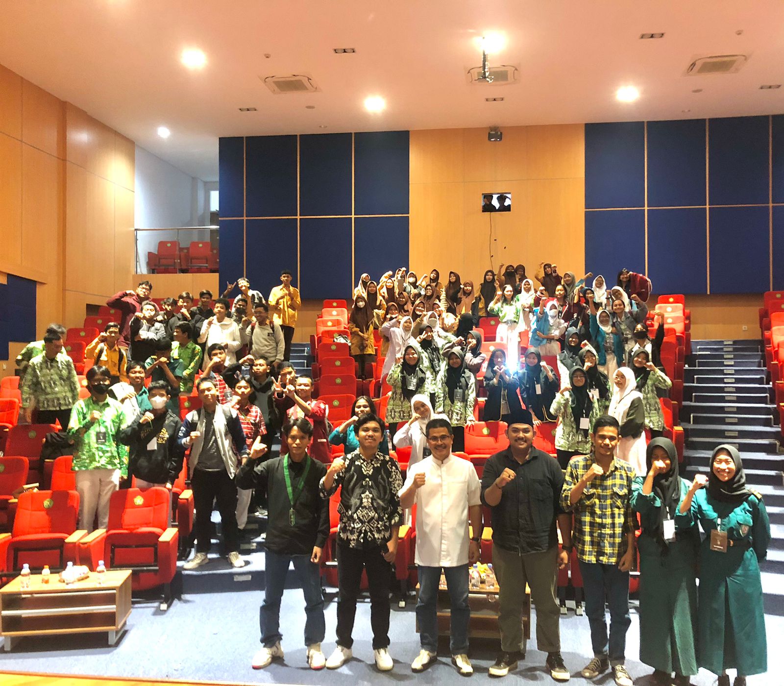 Membangun Generasi Emas, HMI Samarinda Gelar LKP