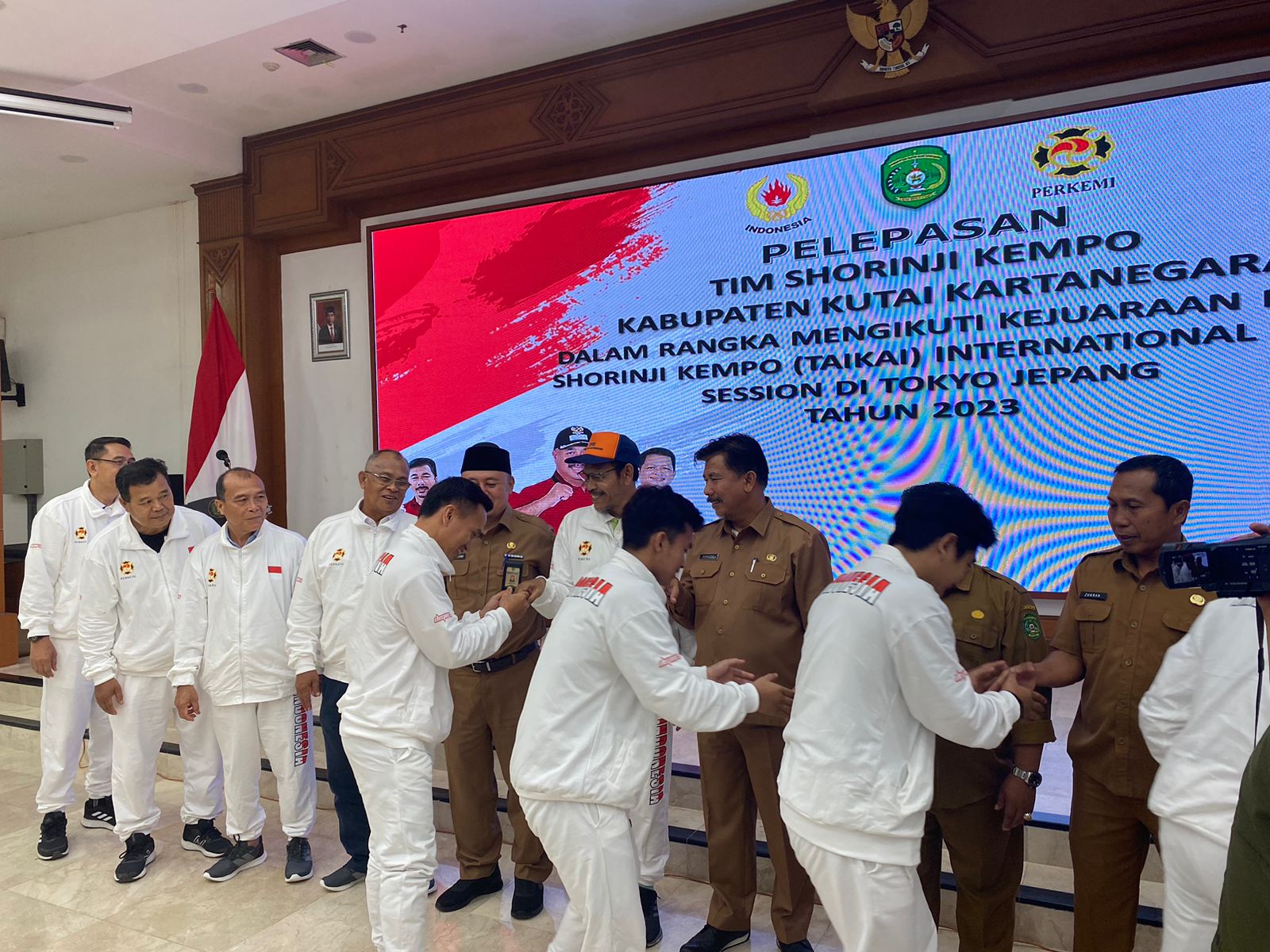 Atlet Shorinji Kempo Kukar yang Ikut Kejuaraan Dunia di Jepang Dilepas Sekda Sunggono