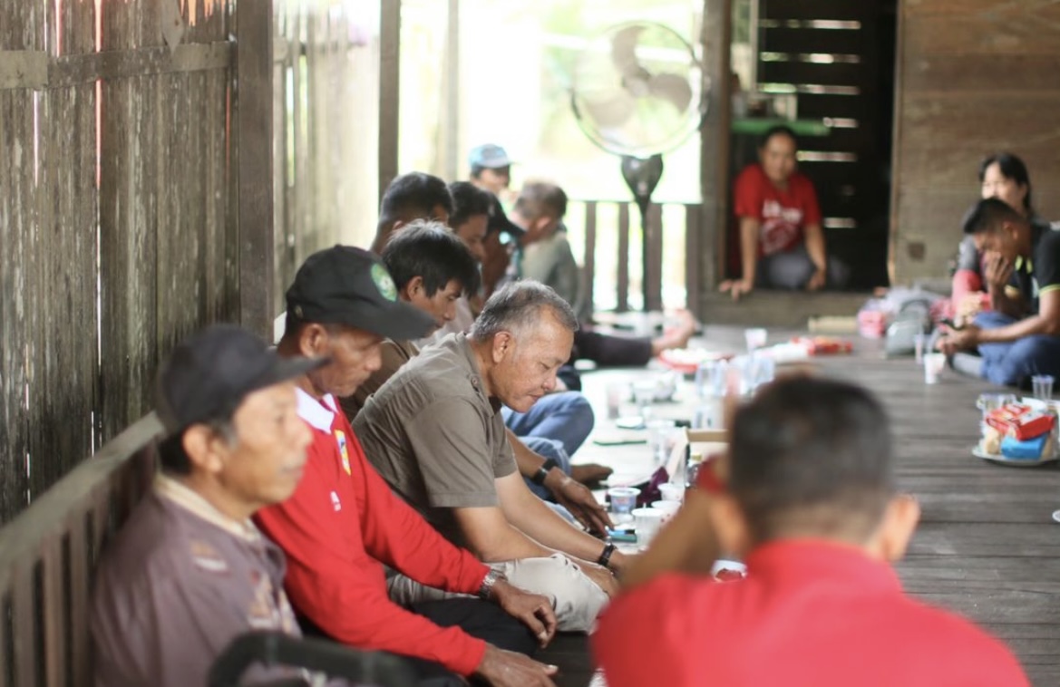 Samsun Tampung Aspirasi Warga Dusun Berambai di Kukar Soal Infrastruktur