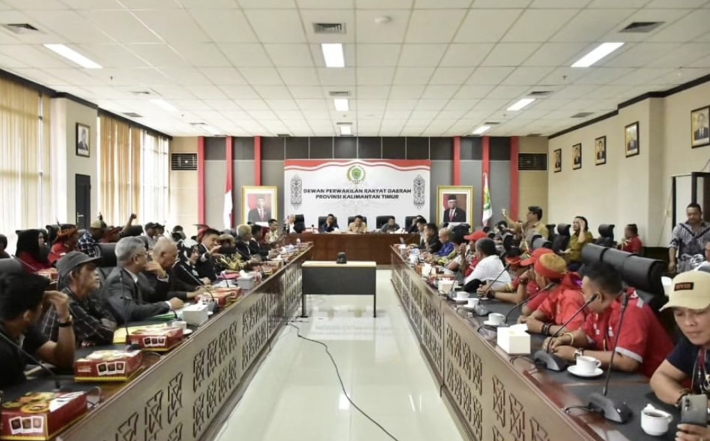 Komisi I DPRD Kaltim Terima Kunjungan Poktan Dari Berau, Bahas Permasalahan Sengketa Tanah