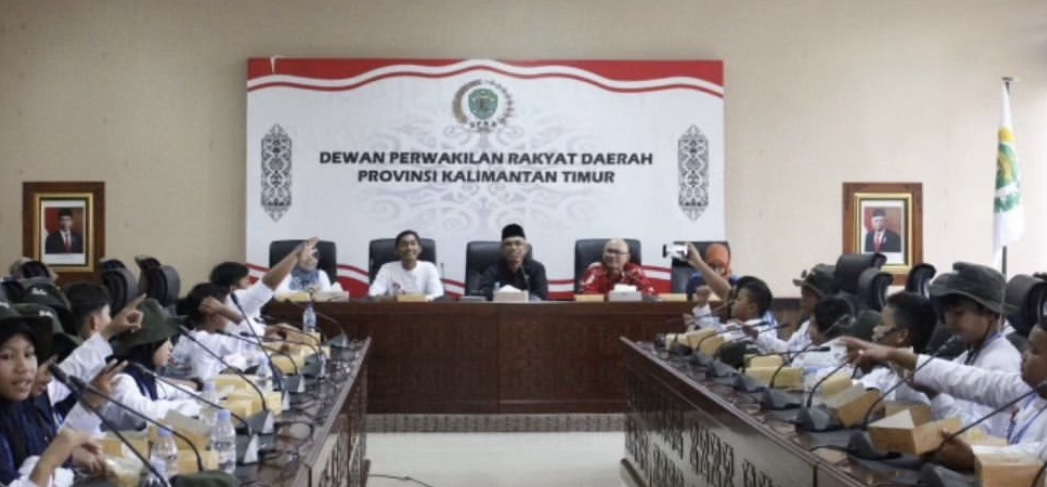 DPRD Kaltim Terima Kunjungan SD YPPSB 1 Sangatta