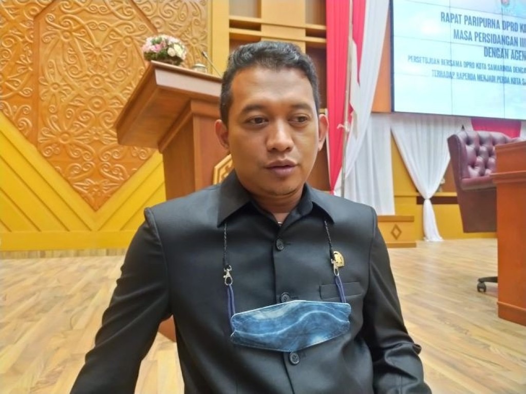 Maraknya Pencurian Helm, Eko Elyasmoko Minta Satpol PP Perkuat Penjagaan Di Sepanjang Tepian Mahakam