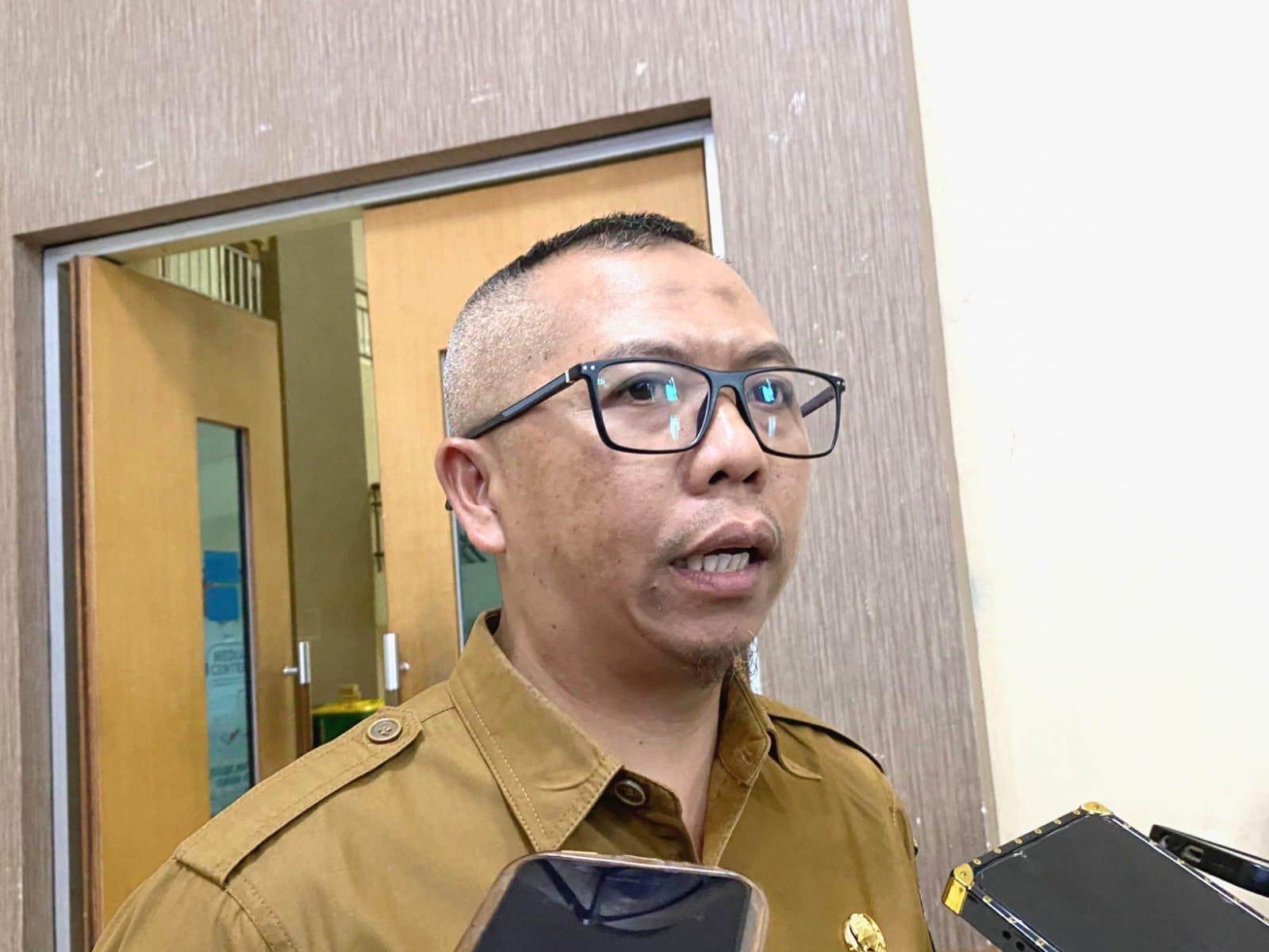 Dispora Kaltim Musnahkan Arsip Lama, Rasman: Digitalisasi Dokumen Arsip Diperlukan