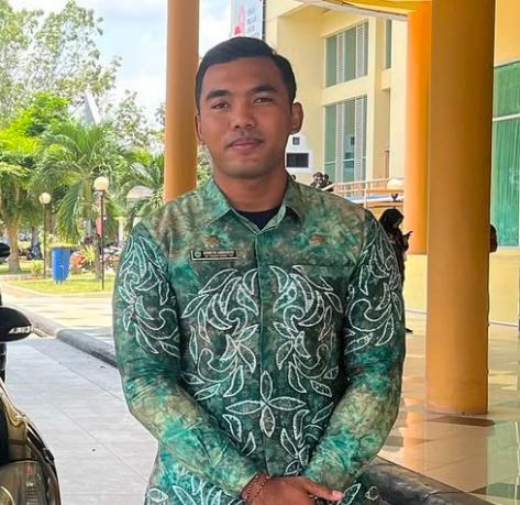Antisipasi Genangan, Petugas Dispora Kaltim Siaga di Sekitar GOR Kadrie Oening